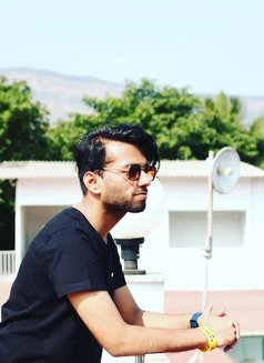 Harsh rajput - Intérprete masculino de adultos in Navi Mumbai Photo 2 of 3