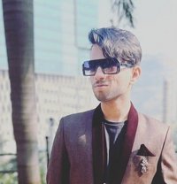 Harsh rajput - Intérprete masculino de adultos in Navi Mumbai