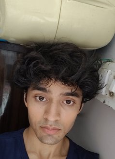 Harsh Singh - Male escort in New Delhi Photo 1 of 6