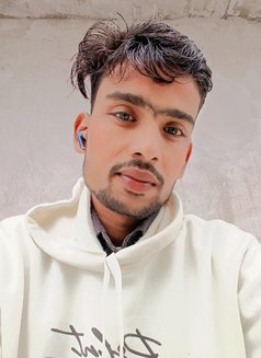 Harsh Sharma - Male escort in Kanpur Photo 2 of 5
