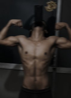 Harsh Vaibhav - Male escort in Patna Photo 7 of 9