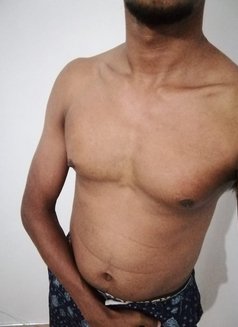 Premium Massage Service for Ladies - Male escort in Colombo Photo 3 of 3