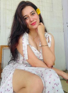 Harshita Best Incall Outcall Service, Es - escort in Kolkata Photo 3 of 6