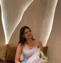 Harshita G - puta in Gurgaon