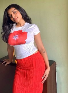 Harshita - puta in Bangalore Photo 1 of 6