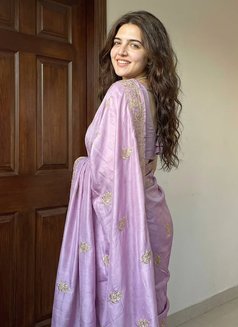 Harshita - escort in Lucknow Photo 1 of 4