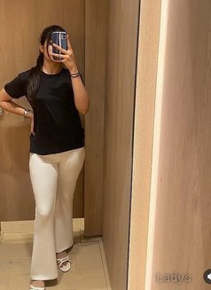 Harshita - escort in Lucknow Photo 2 of 3