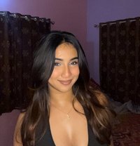 Harshita - escort in New Delhi