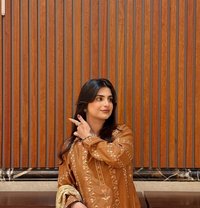 Harshita - escort in New Delhi