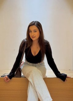 Harshita - escort in Noida Photo 1 of 2