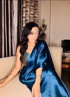 Harshita Sharma - escort in Coimbatore Photo 1 of 3