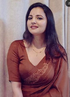 Harshita Sharma - escort in Kolkata Photo 8 of 8