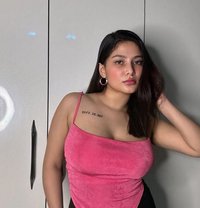 Harshita Sharma - puta in Gurgaon