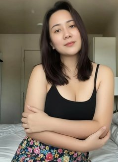 Harshita Sharma - escort in Guwahati Photo 2 of 3