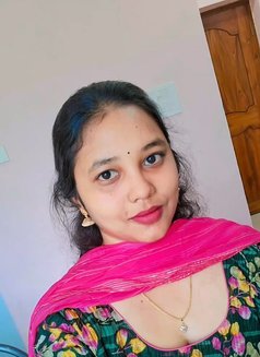 Harshita Sharma - escort in Hyderabad Photo 1 of 5