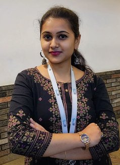 Harshita Sharma - escort in Kochi Photo 1 of 6