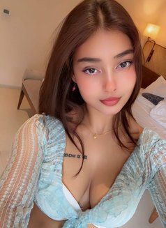 Harshita Sharma - escort in Noida Photo 1 of 4