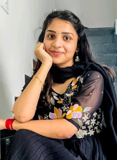 Harshita Sharma - Male escort in Kochi Photo 1 of 6