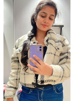 Harshita Sharma - Male escort in Kochi Photo 5 of 6