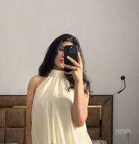 Harshitha - escort in Chennai Photo 1 of 3