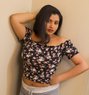 Harshitha - puta in Gurgaon Photo 1 of 2