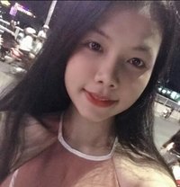 Japanese girl - New in Dubai-18yrs 🇯 - escort in Dubai