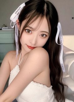 Haruna - escort in Tokyo Photo 3 of 7