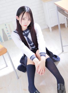 Haruna - escort in Tokyo Photo 5 of 7