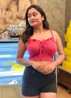 Harvi - escort in Bhubaneshwar Photo 1 of 1