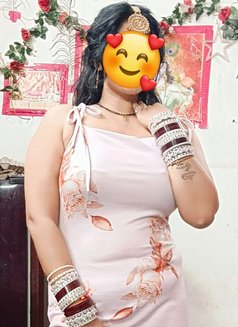 Haryanvi HOUSE WIFE in Delhi ANAL QUEEN - puta in New Delhi Photo 2 of 17