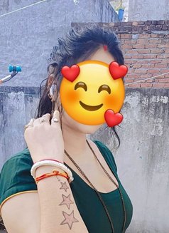Haryanvi HOUSE WIFE in Delhi ANAL QUEEN - puta in New Delhi Photo 11 of 17