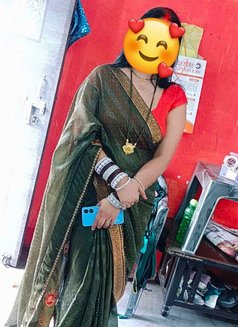 Haryanvi HOUSE WIFE in Delhi ANAL QUEEN - puta in New Delhi Photo 13 of 17