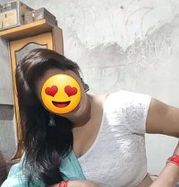 Haryanvi Bhabi - escort in New Delhi