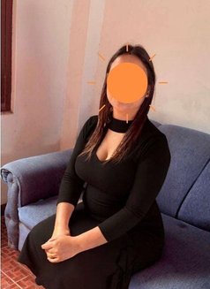 Hot bhabi WebCam Session - escort in New Delhi Photo 6 of 6