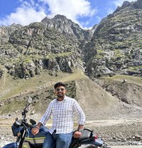 Haryanvi Bull - Male escort in New Delhi