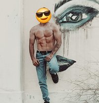 Hasan - Male escort in Beirut
