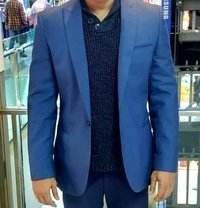 Hasan Shahriar - Intérprete masculino de adultos in Dhaka