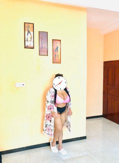 Hashani Suloshana - escort in Colombo Photo 10 of 12