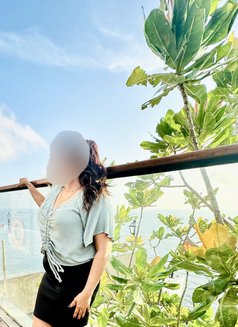 Hashini Ayodya - escort in Colombo Photo 5 of 12