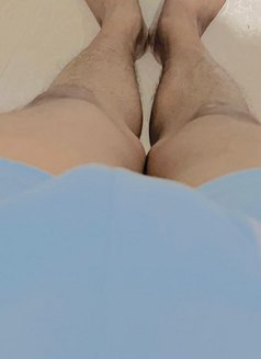 Hasindu - Male escort in Colombo Photo 7 of 12