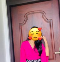 Hasini - escort in Colombo