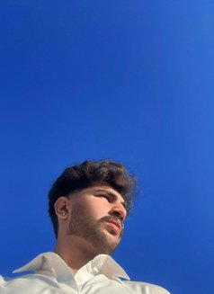 Hasni - Male escort in Hong Kong Photo 1 of 2