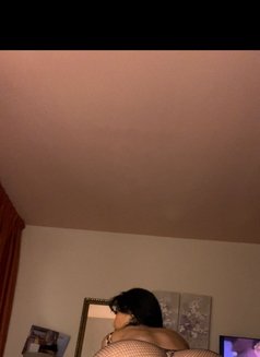 Hassa best Kinky Milf in UAE! - puta in Dubai Photo 2 of 10