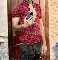 Ahmer Hassan - Masajista in Lahore