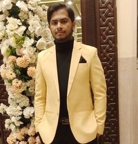 Hassan Hsn - Male escort in Lahore