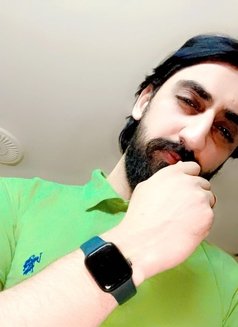 Hassan - Male escort in Lahore Photo 2 of 4