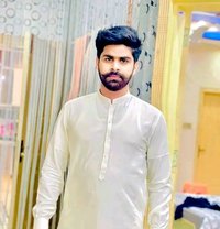 Hassan Shah - Acompañantes masculino in Lahore