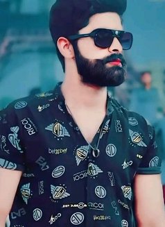 Hassan Shah - Acompañantes masculino in Lahore Photo 3 of 7