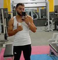Hassen - Male escort in Beirut