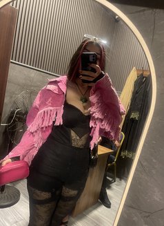 Hasti - escort in Muscat Photo 6 of 8